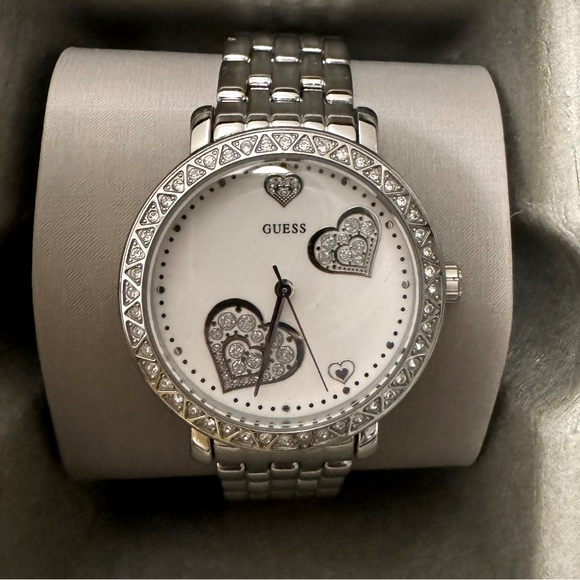 Guess watch - Picture 1 of 2